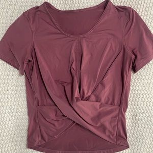 Lululemon twist front top